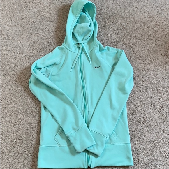 Nike Tops - Nike zip up